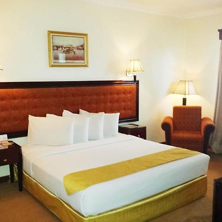 Harbourbay Amir Hotel Batam エクステリア 写真