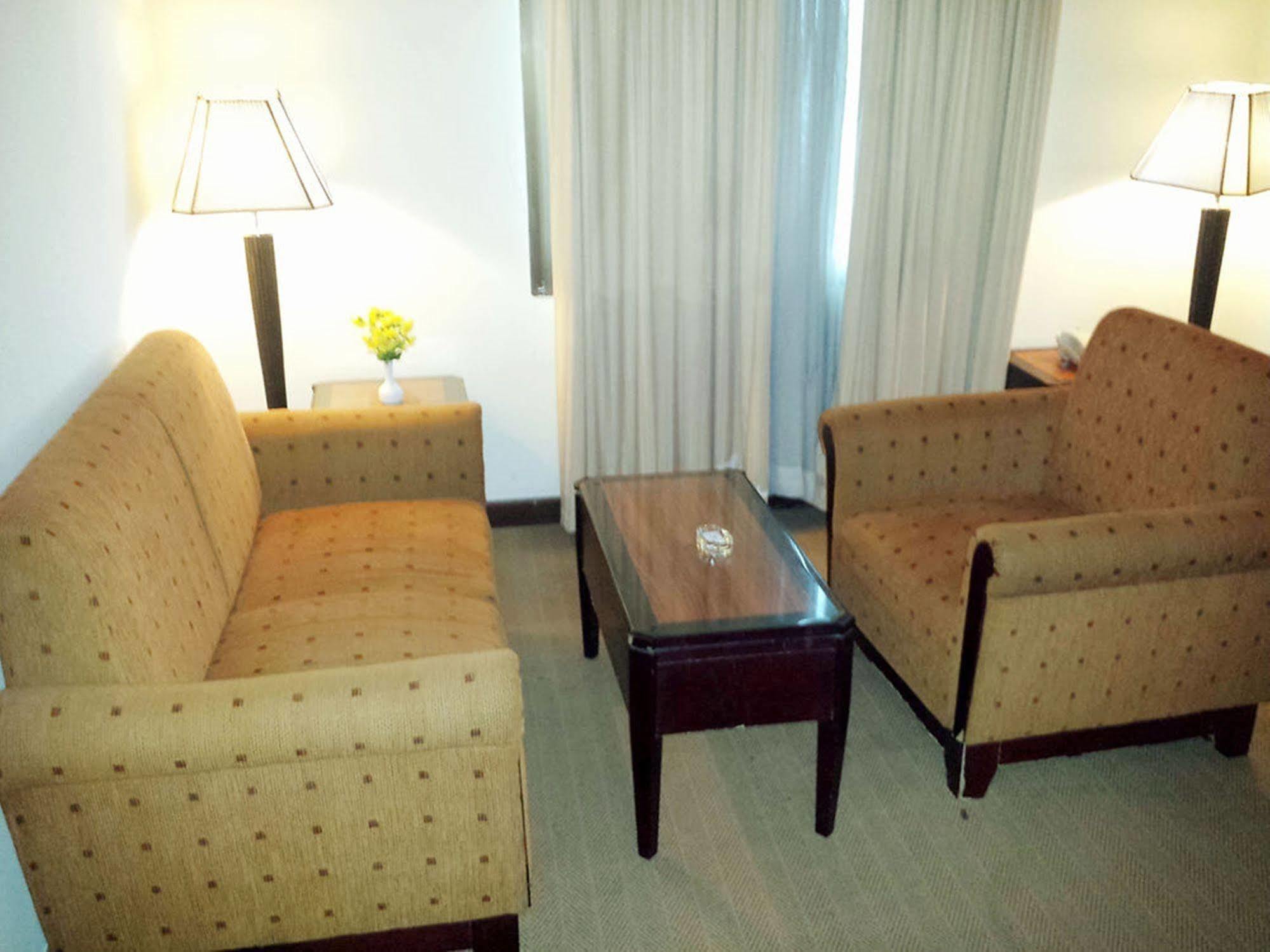 Harbourbay Amir Hotel Batam エクステリア 写真